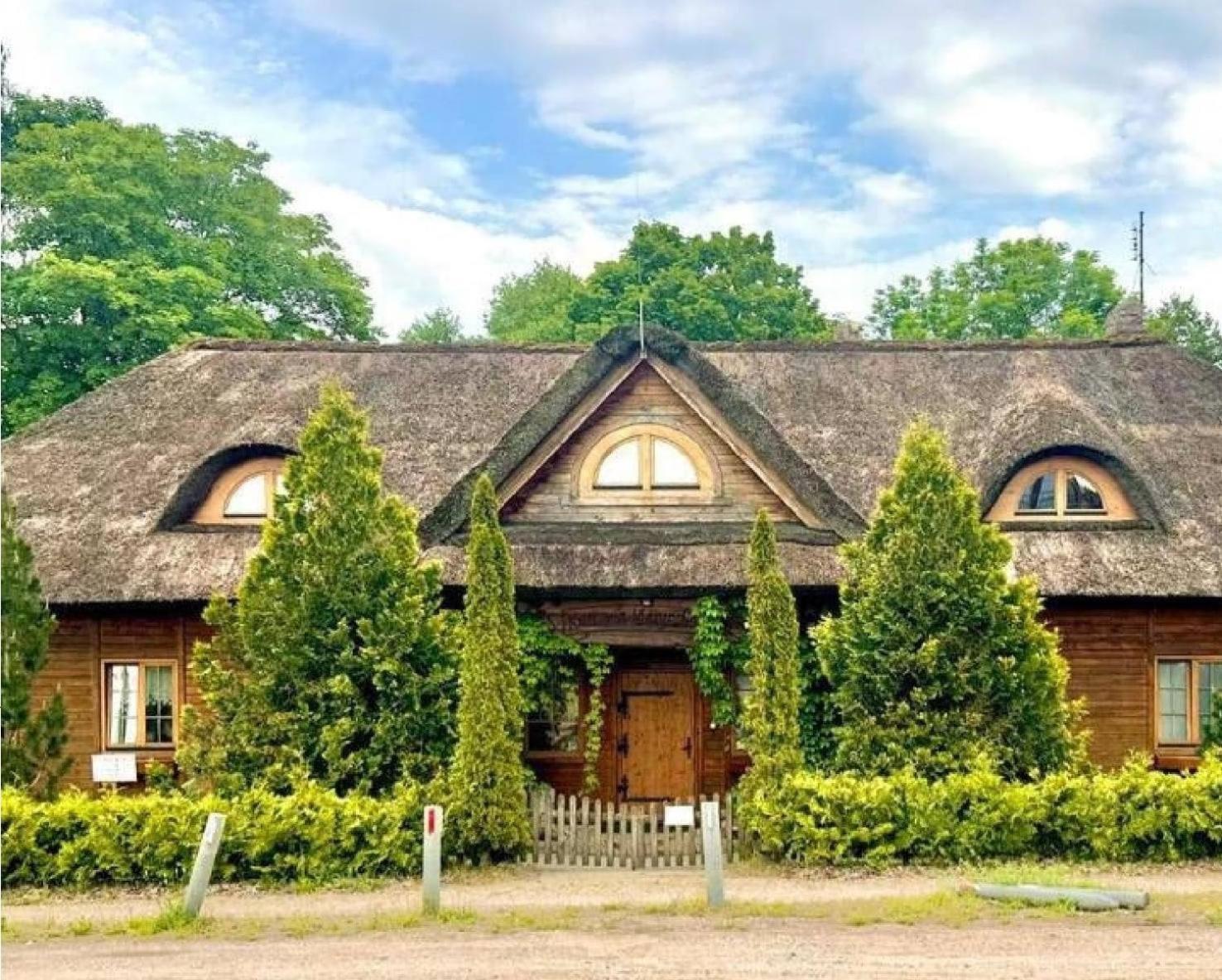 Отель Gosciniec Olecki - Karczma Margrabowa Олецко Экстерьер фото