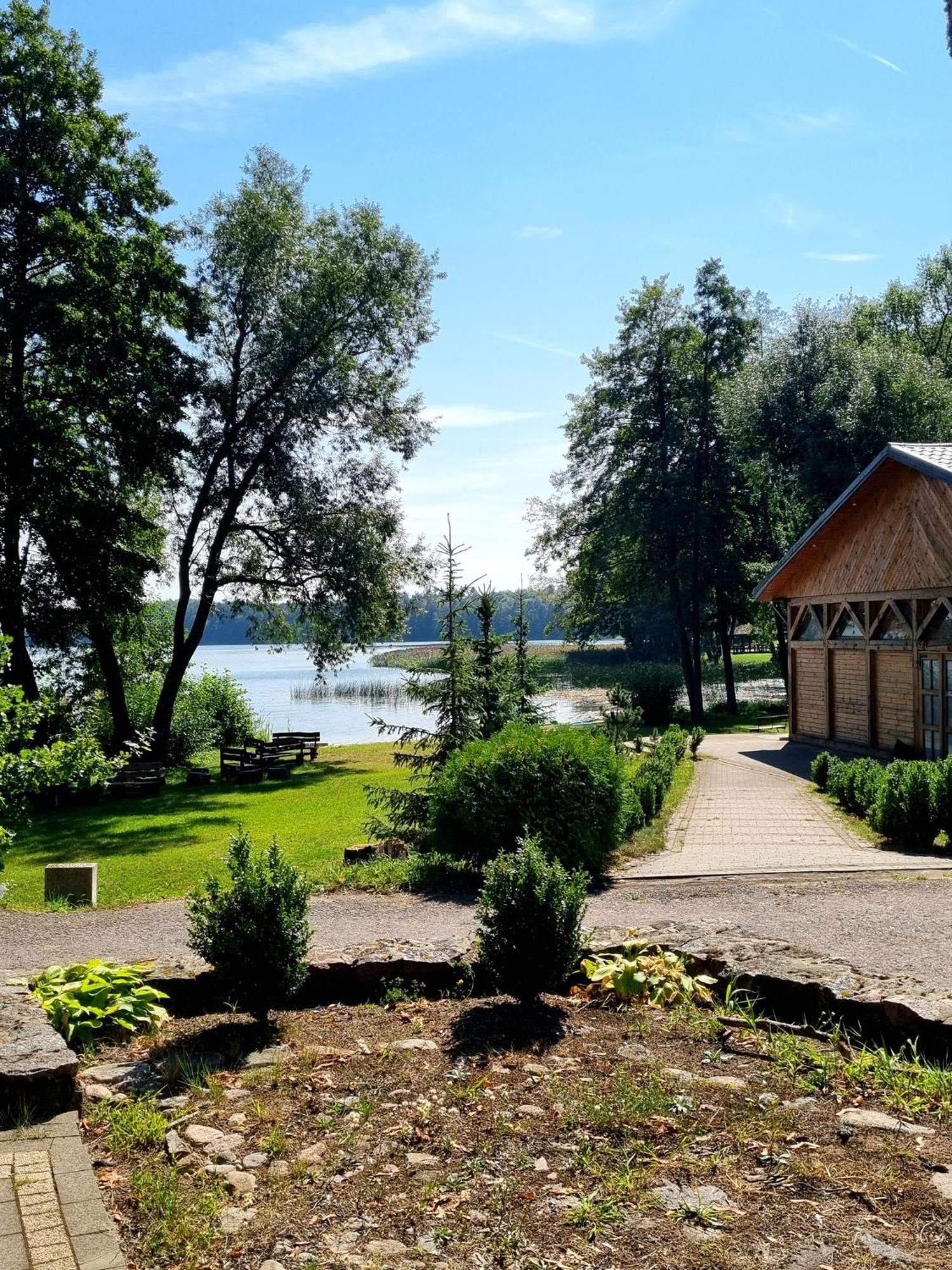 Отель Gosciniec Olecki - Karczma Margrabowa Олецко Экстерьер фото
